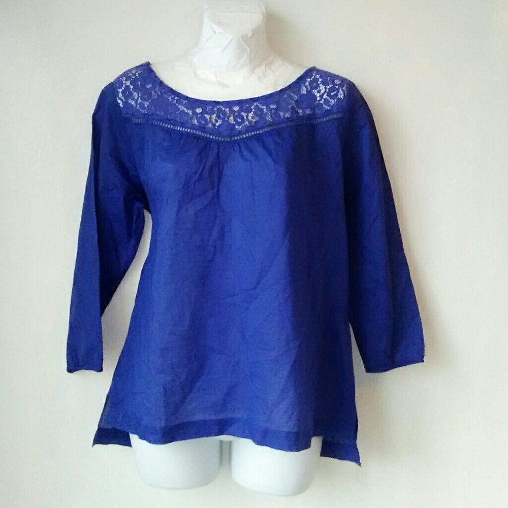 GAP Blue Cotton Top nwot
